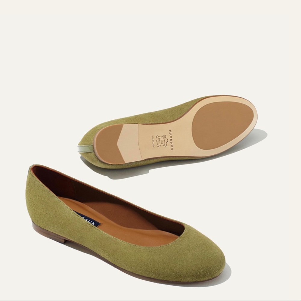 Margaux the Classic ballet flat in Olive 37H